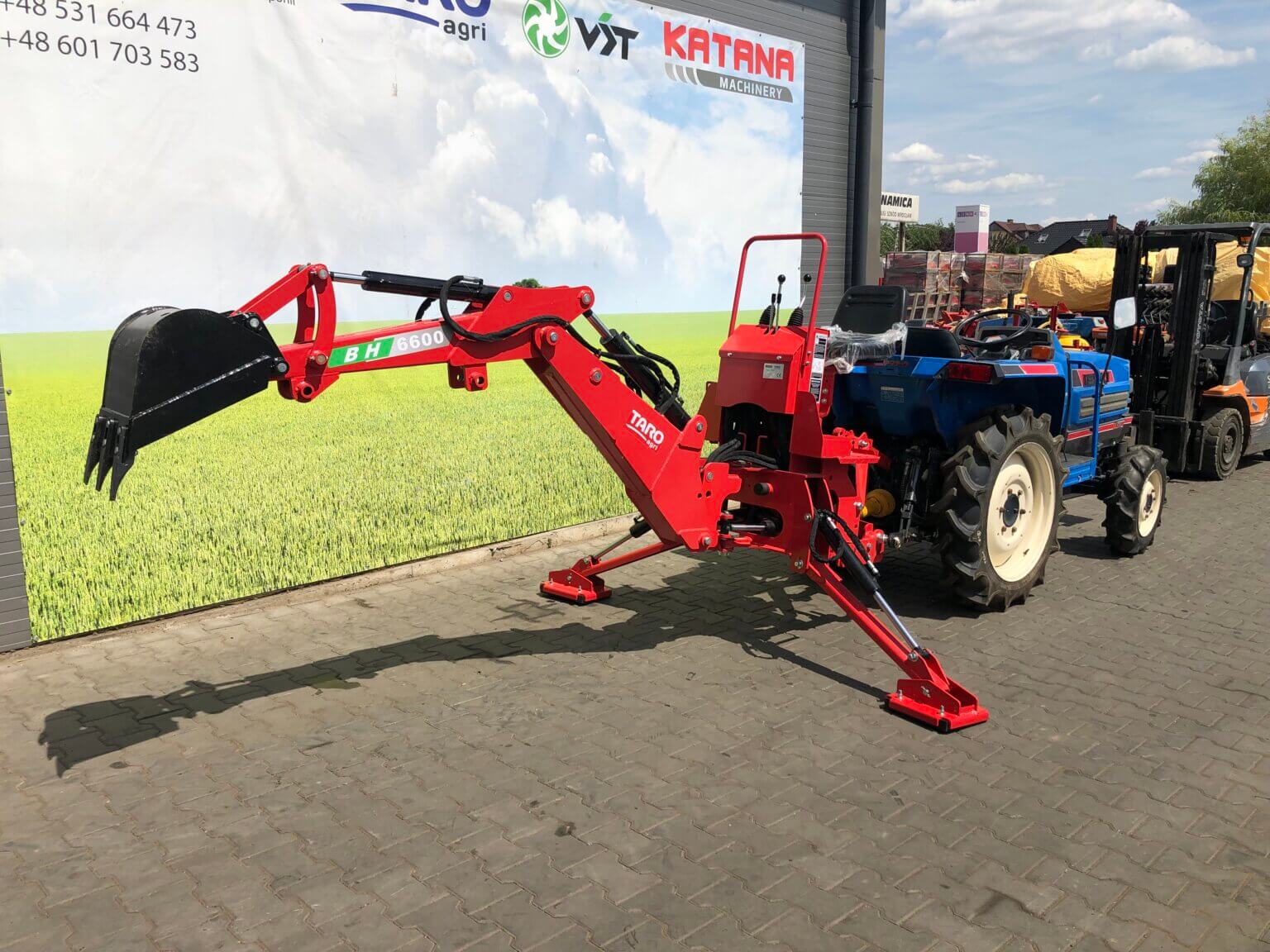 Koparka BH6600 Taro Agri
