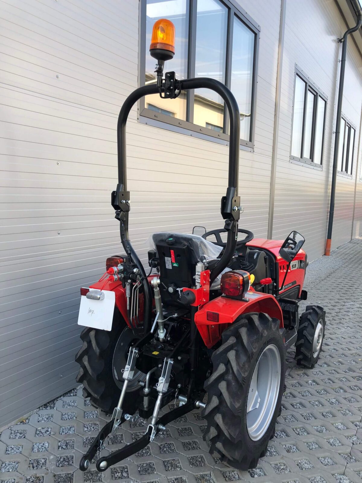Traktorek VST Fieldtrac 918