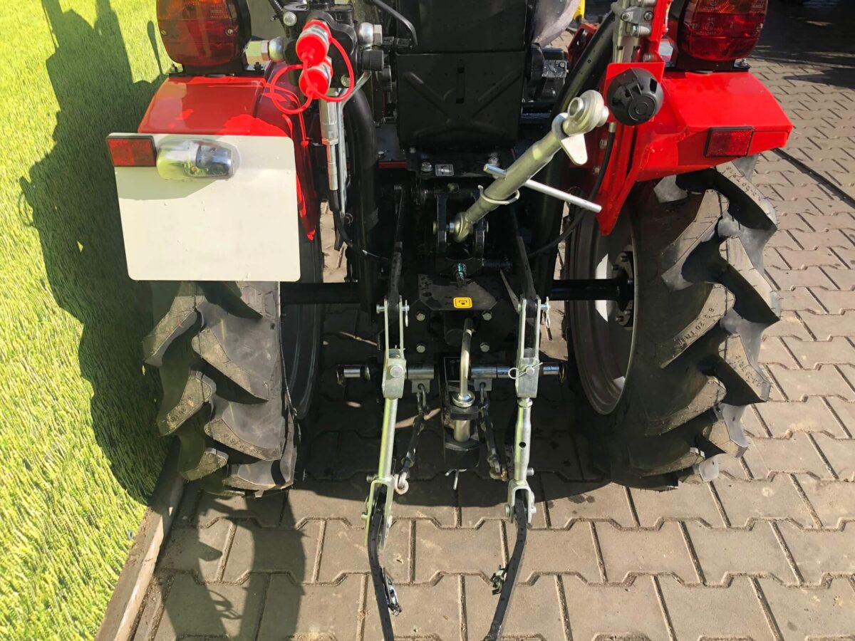 Traktorek VST Fieldtrac 927