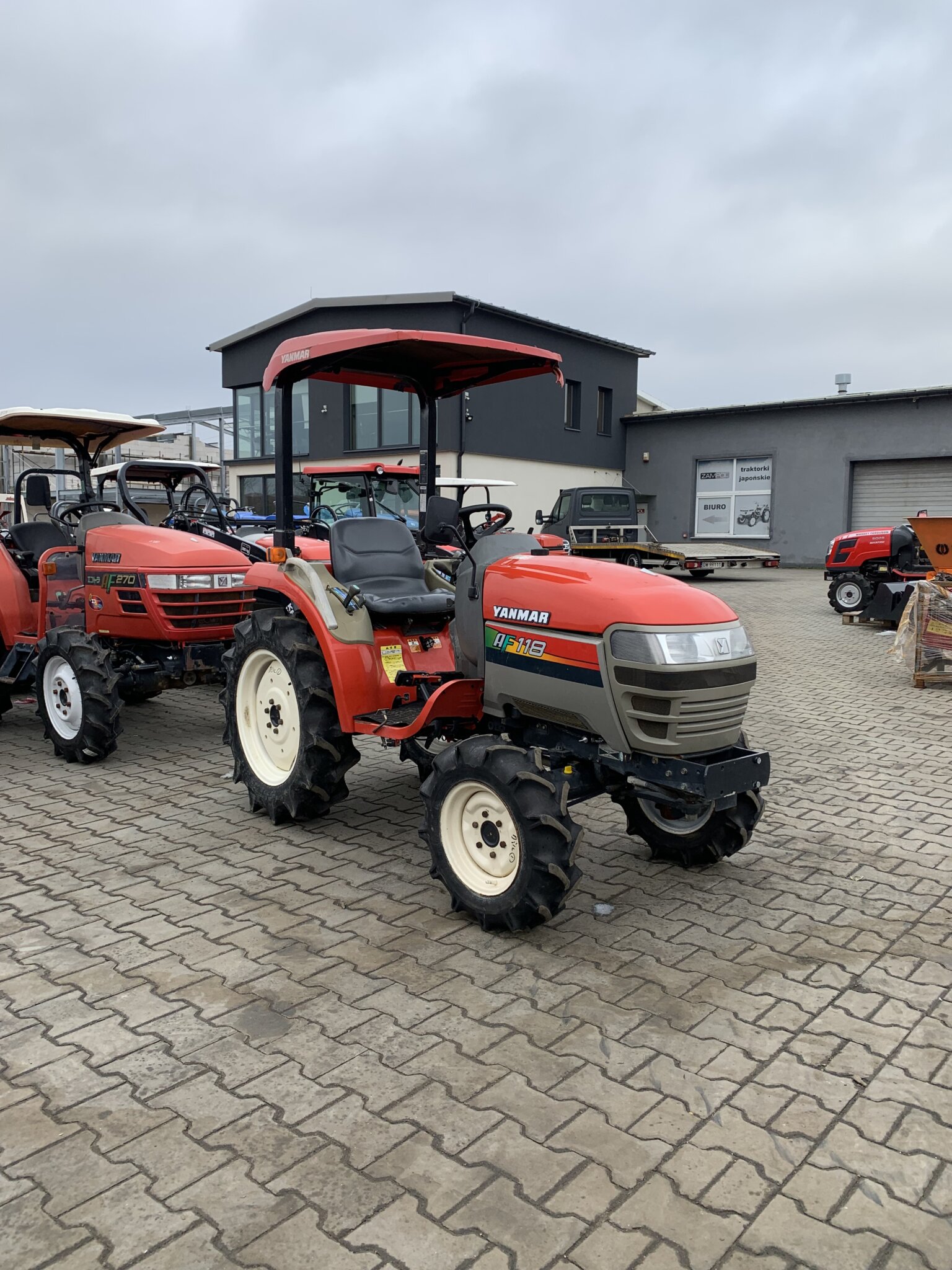 Traktorek Yanmar AF118