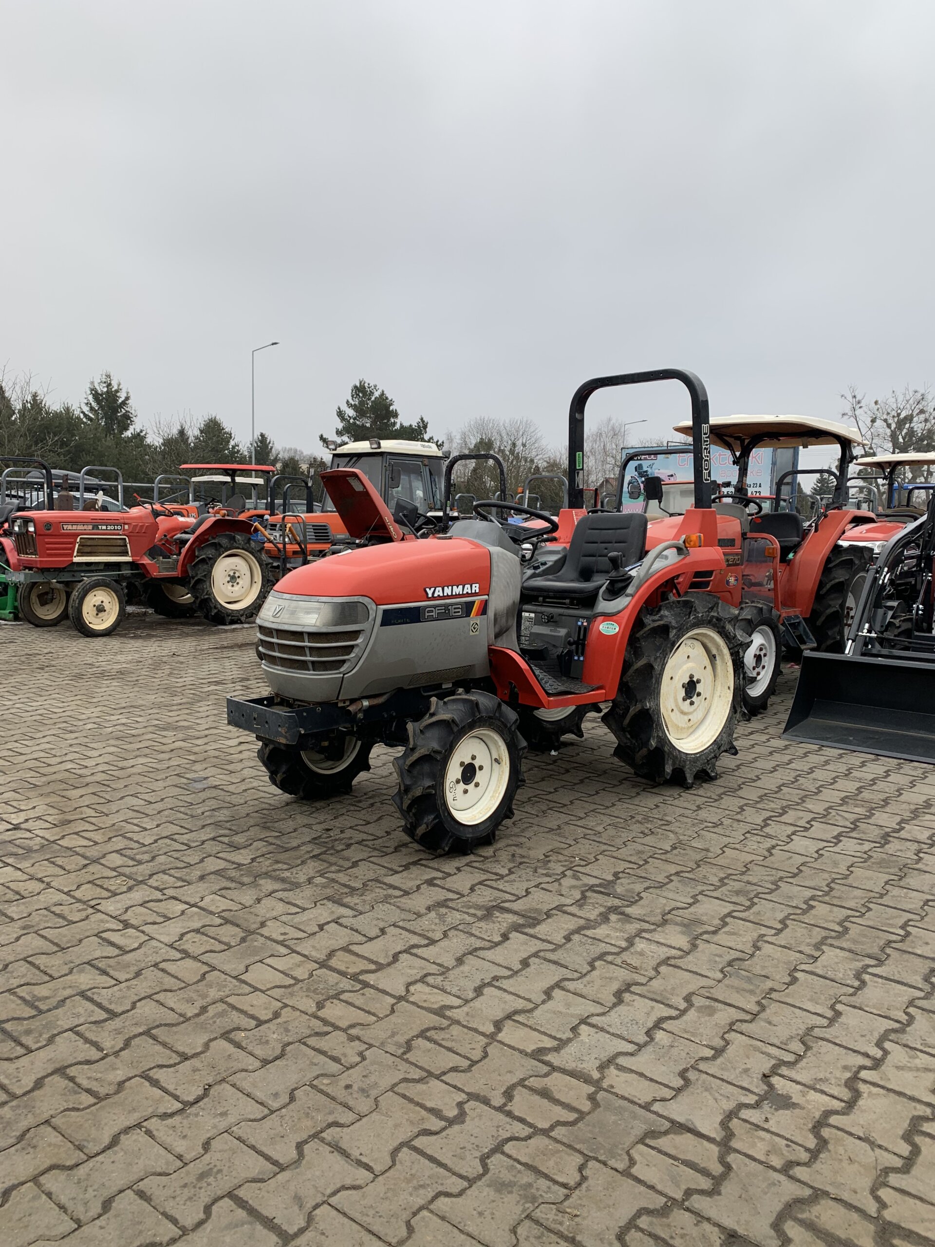Traktorek Yanmar AF16