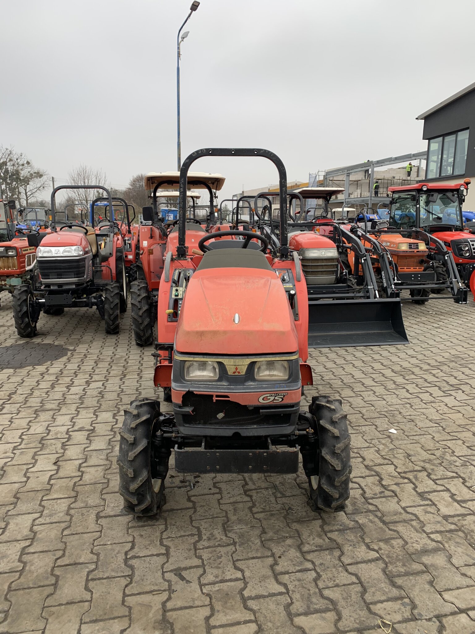 Traktorek Mitsubishi MT160
