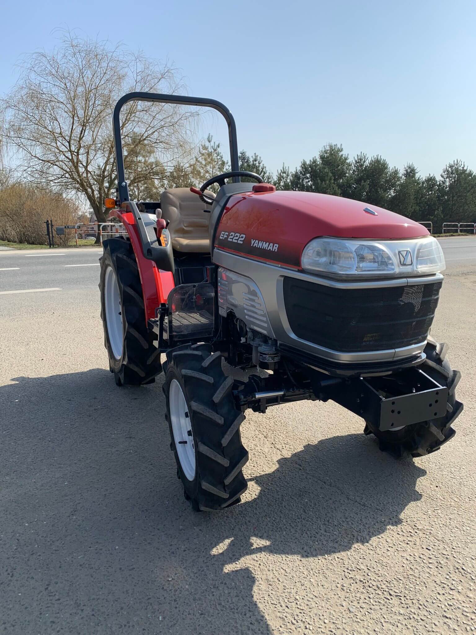 Traktorek Yanmar EF222