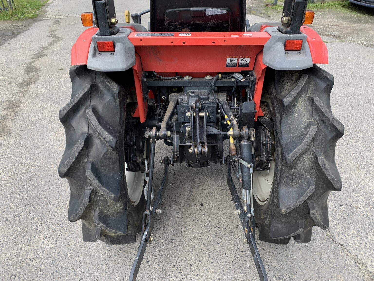 Traktorek Mitsubishi GS250