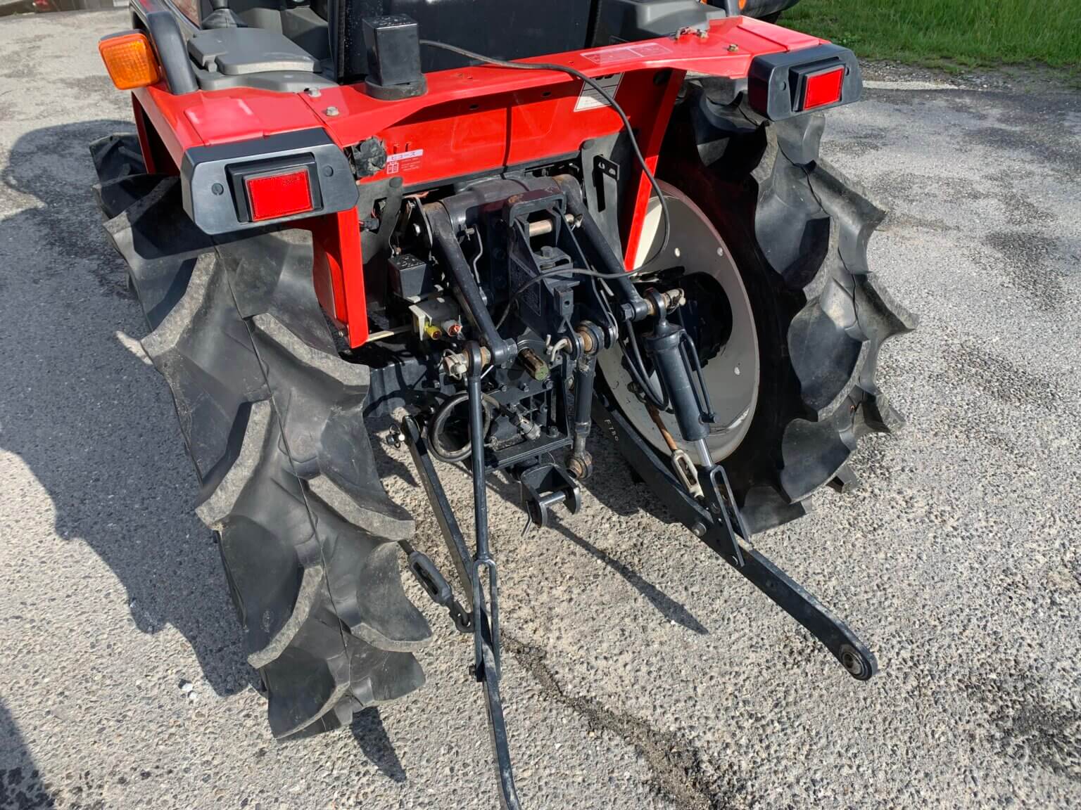 Traktorek Yanmar F180