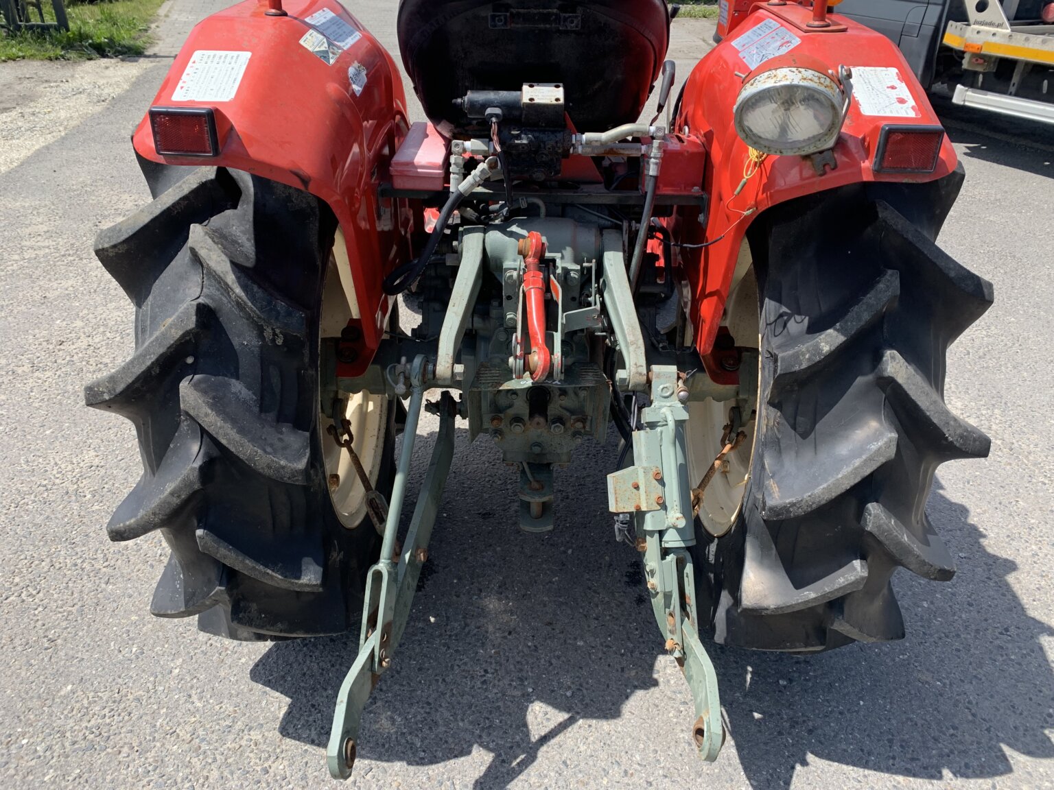 Traktorek Yanmar YM2420 2WD