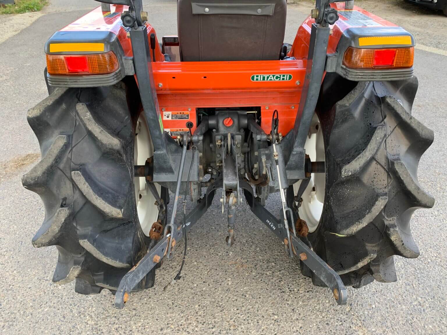 Traktorek Hitachi NX321