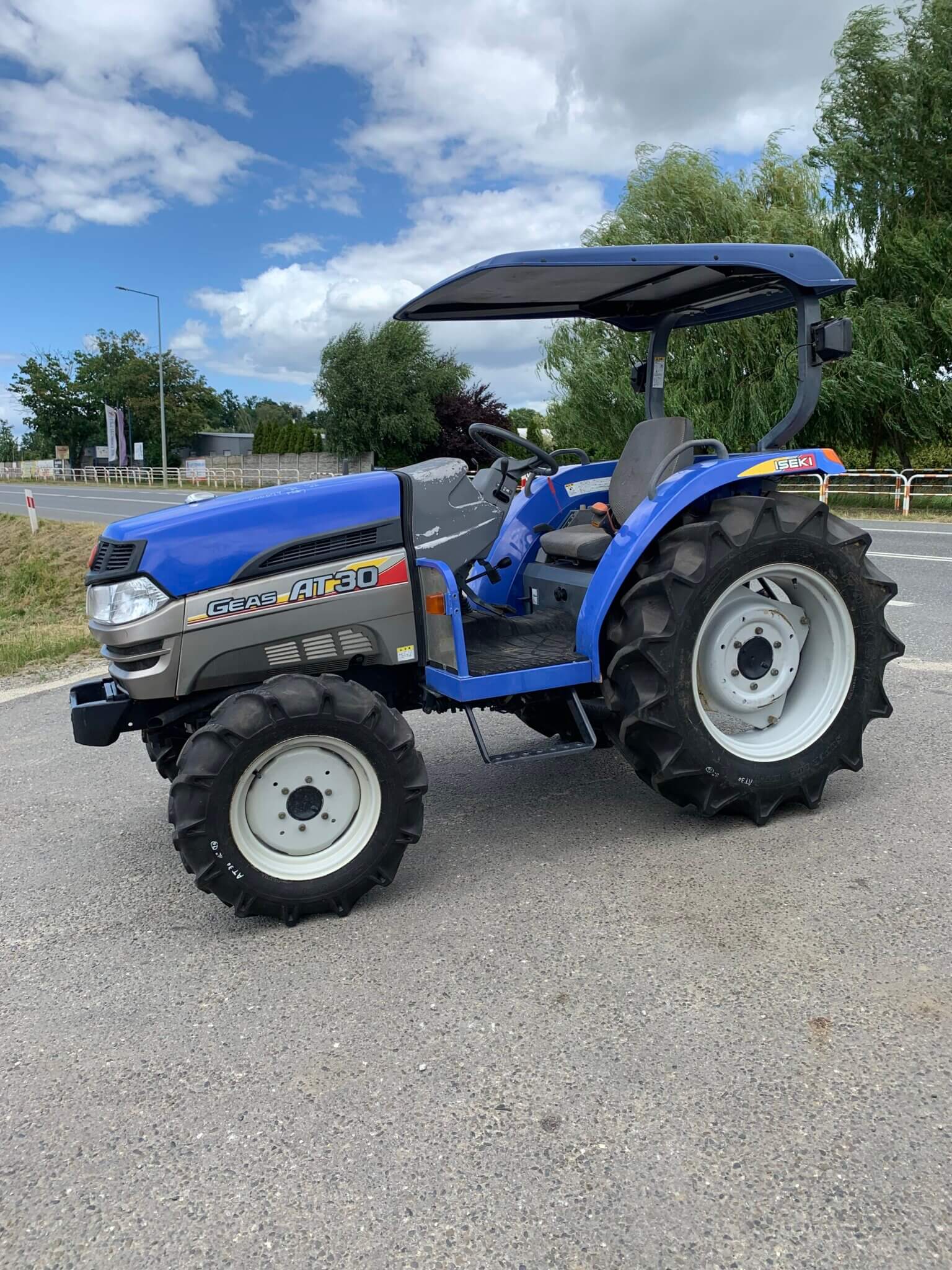 Traktorek Iseki AT30
