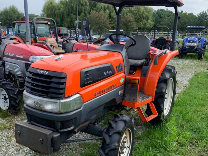 Traktorek Kubota KL23