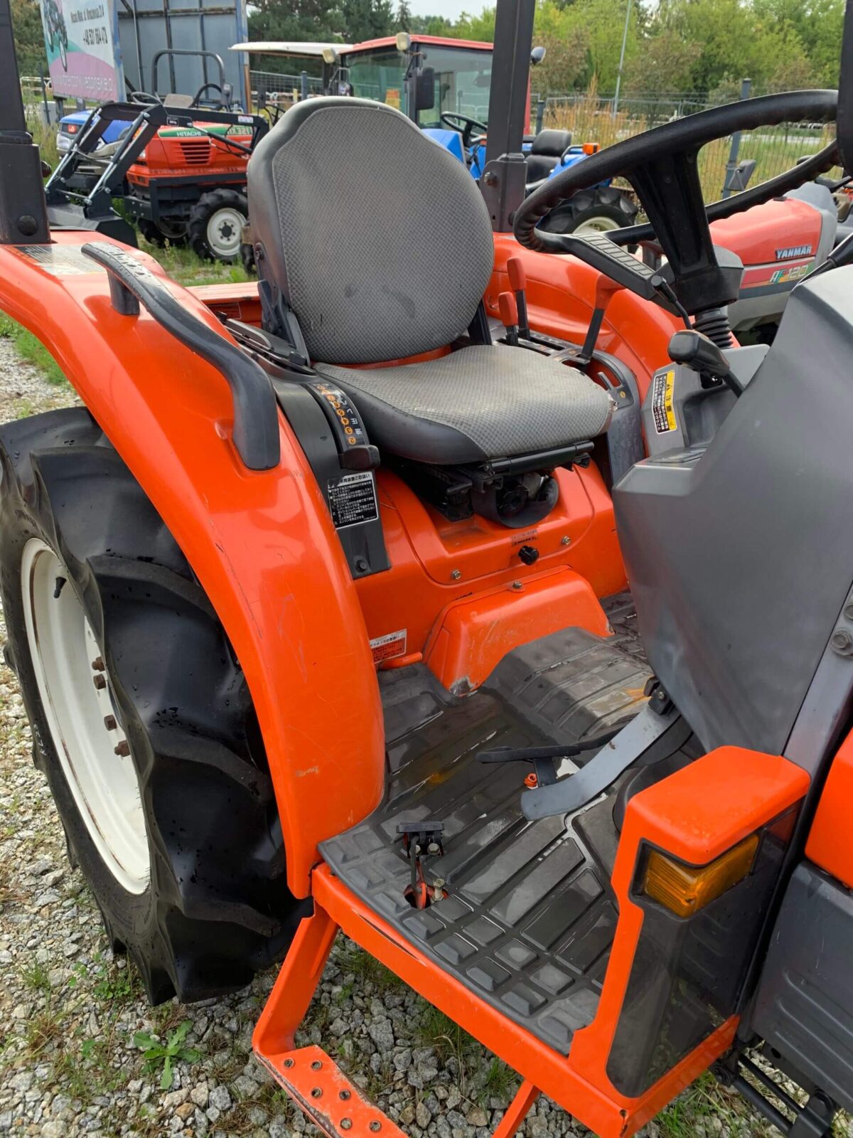 Traktorek Kubota KL23